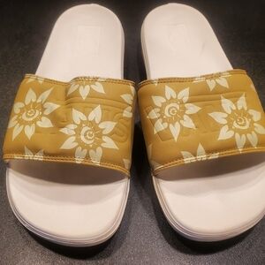 Vans La Costa Slide-On Floral Mustard Gold Size 11